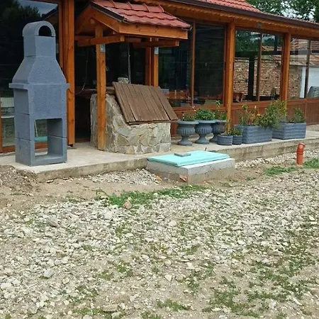 квартири централ * Dolna Mitropoliya