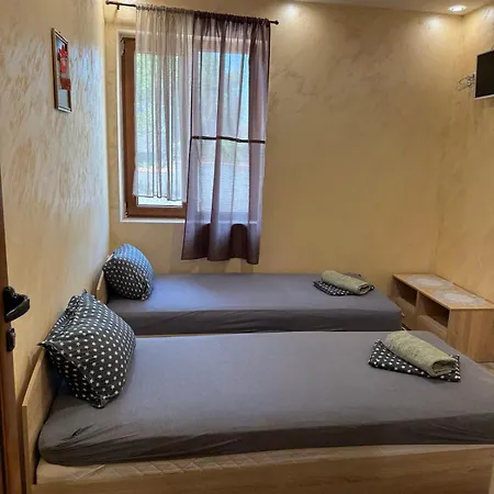 Maison d'hôtes квартири централ