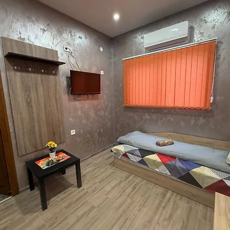 квартири централ * Dolna Mitropoliya